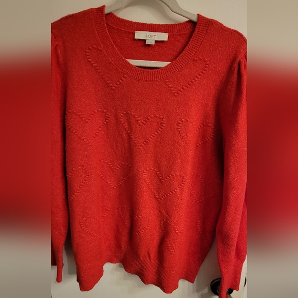Loft Embossed Heart ❤️ Sweater - Picture 1 of 3